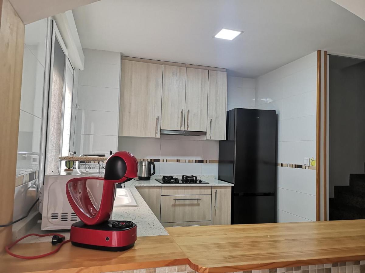 Preciosos apartamentos en el centro de Alicante Exterior foto